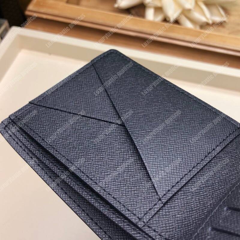 LV Multiple Wallet Epi Leather Noir