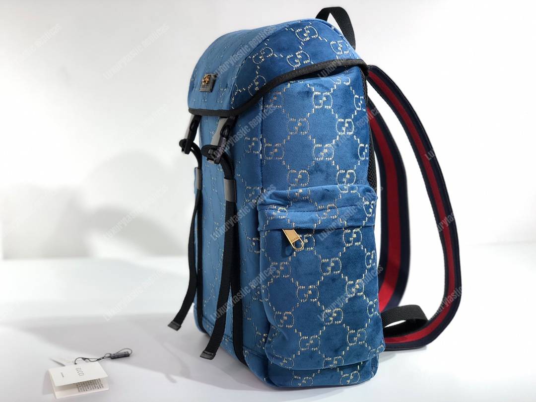 G*u*i medium gg velvet backpack blue