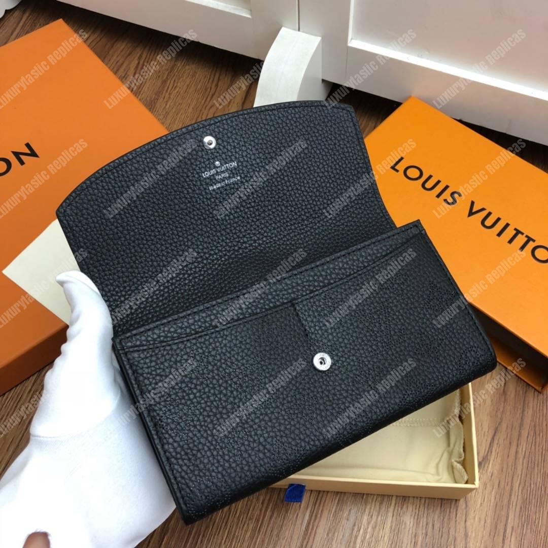 LV Iris Wallet Mahina Leather Noir