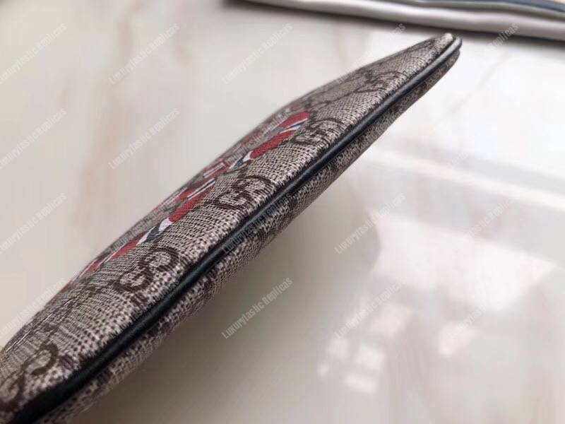 G*u*i kingsnake print gg sup*e cellphone pouch