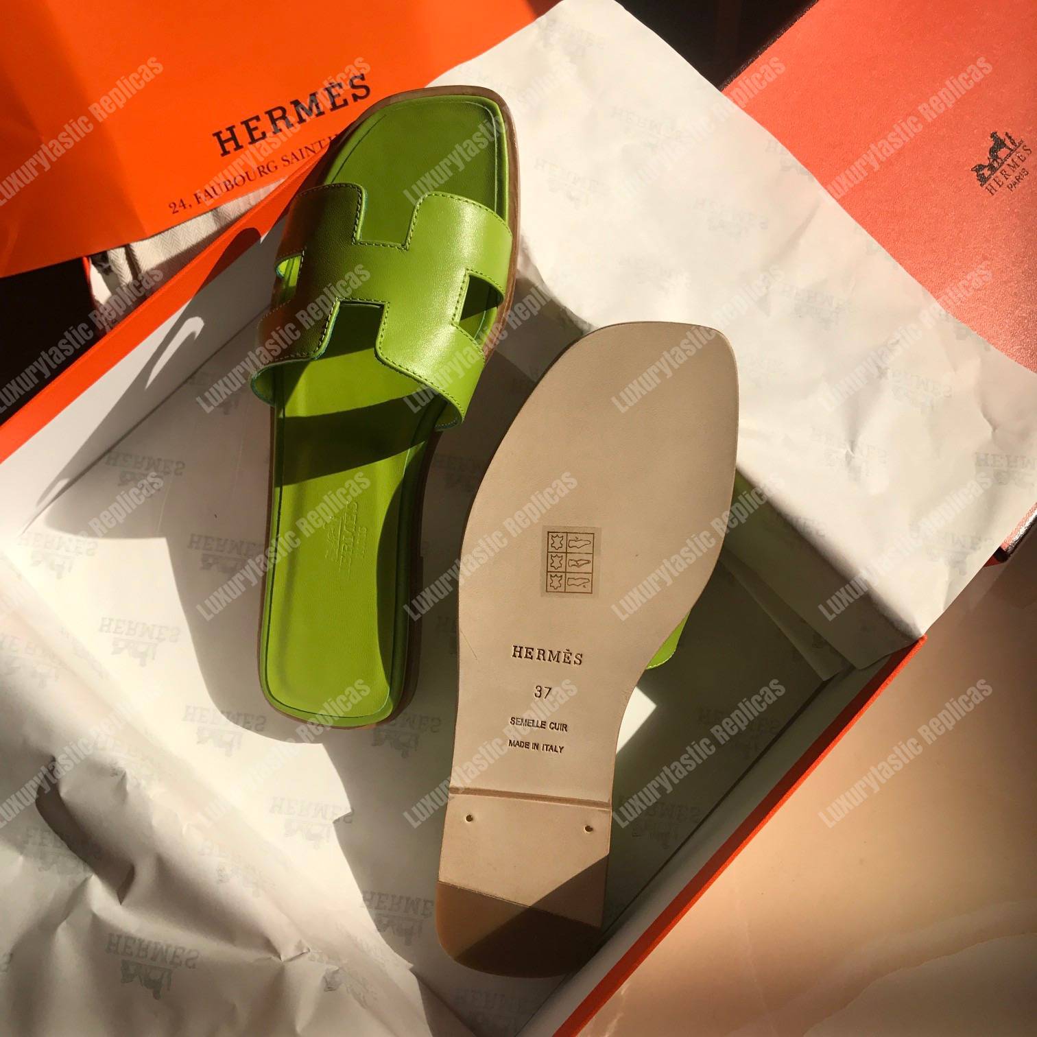 H**mes oran sandal calfskin leather green