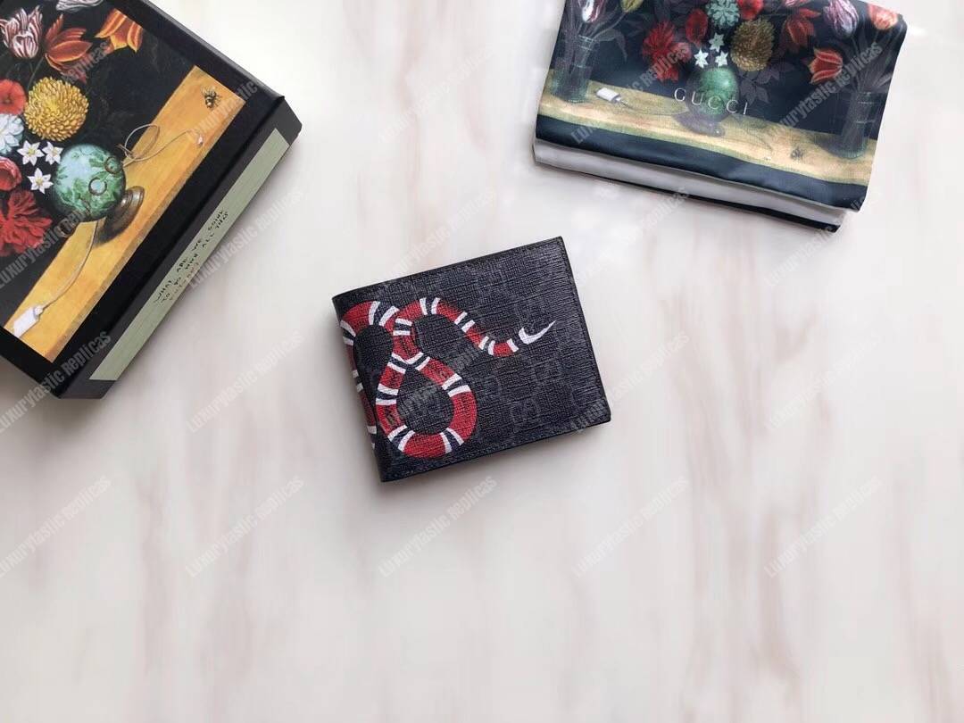 G*u*i kingsnake gg sup*e wallet black