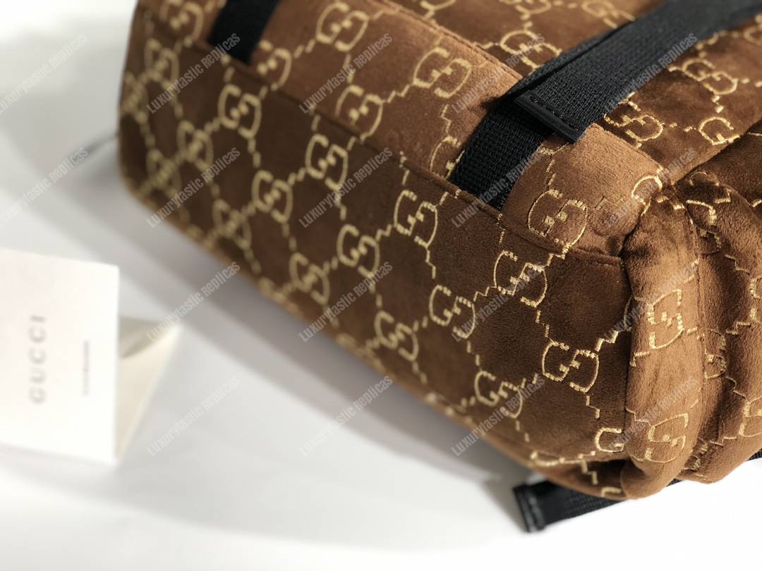 G*u*i medium gg velvet backpack brown