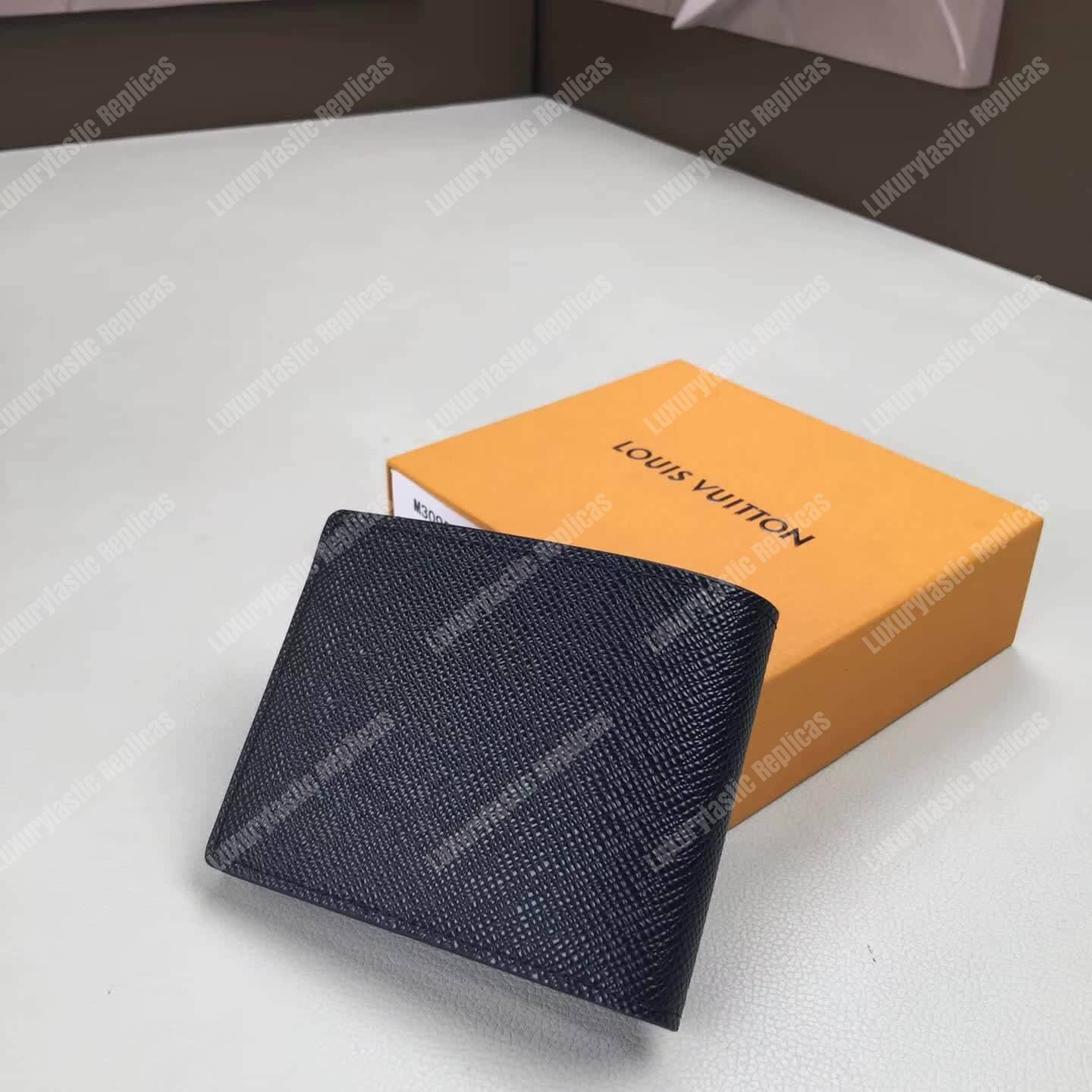 LV Multiple Wallet Taiga Leather Noir