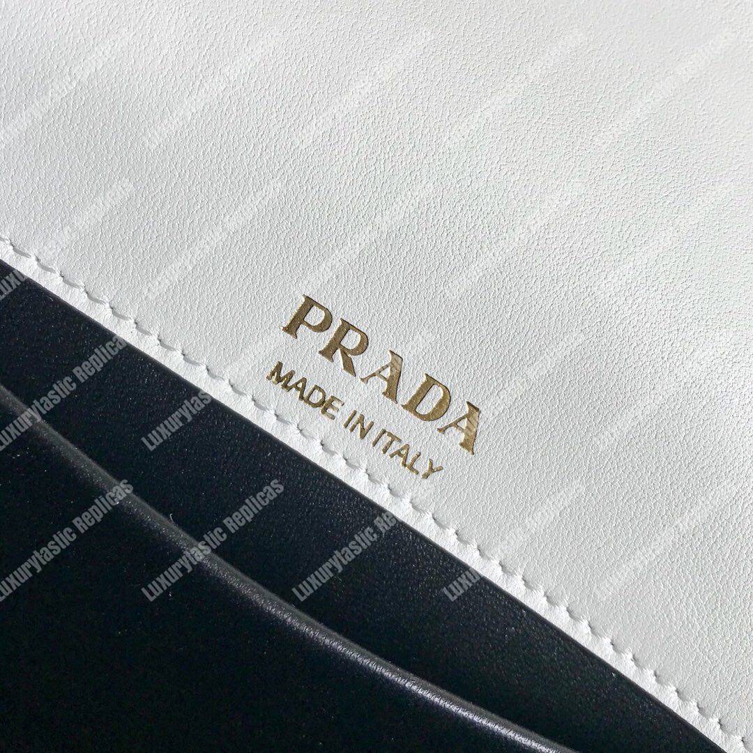 Pra*a sidonie leather shoulder bag white