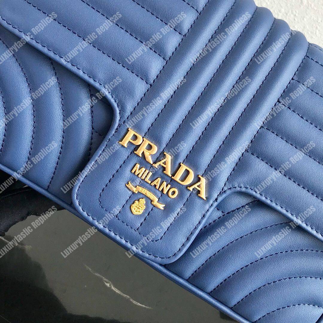 Pra*a diagramme medium leather bag dark blue