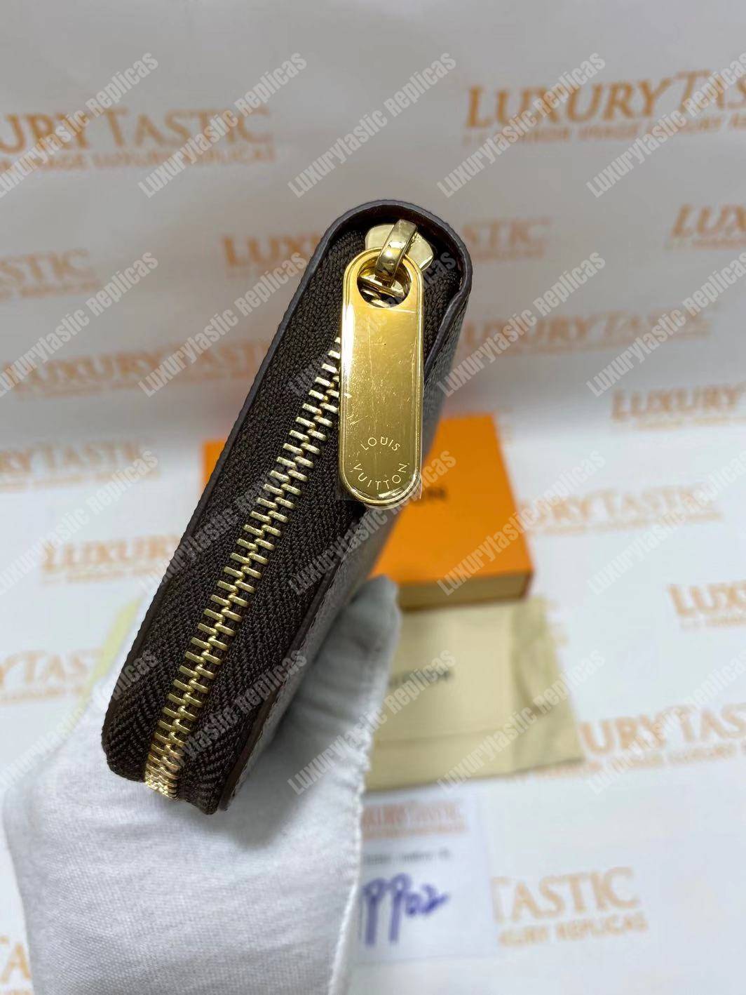 LV Zippy Wallet Monogram Brown