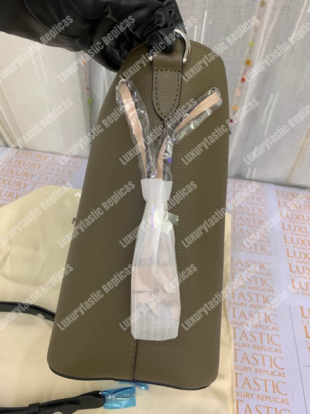 LV LockMe Bucket Laurier Toffee Latte Black