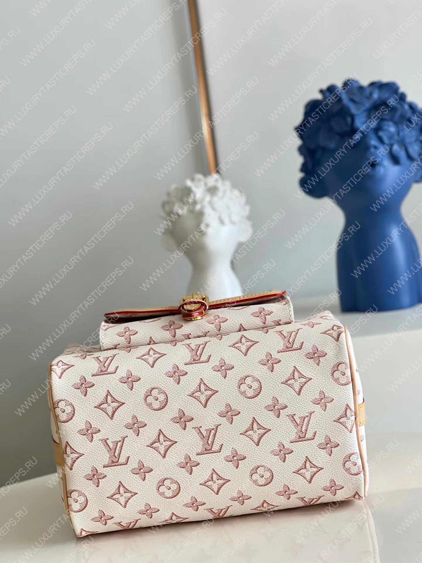 l**is V*t*n speedy bandouliÈre 25 beige m20919