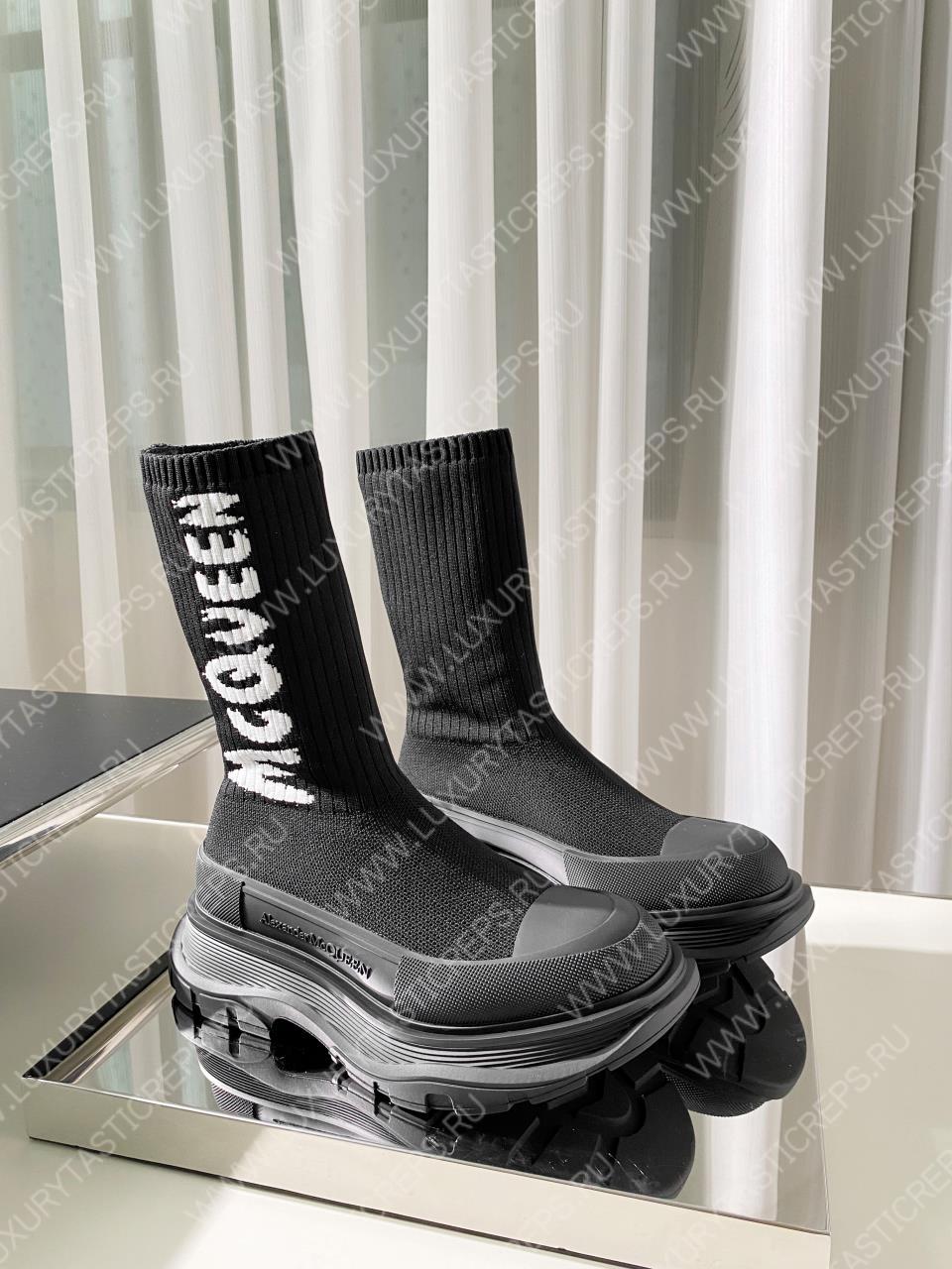 ALEXANDER MCQUEEN GRAFFITI KNIT TREAD SLICK BOOT BLACK 705671W4TV19787