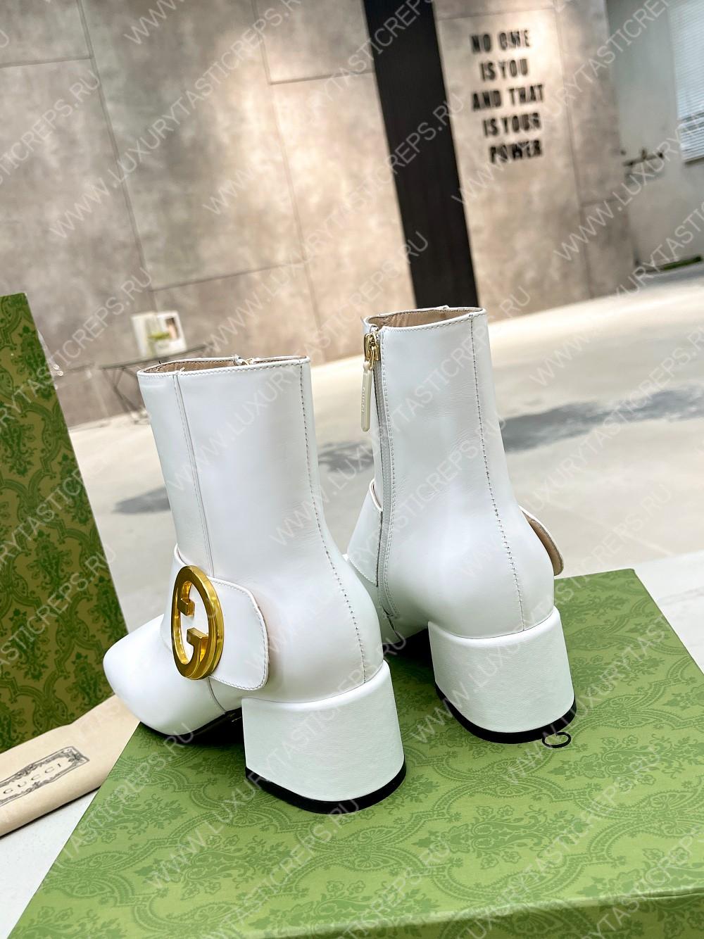 G*u*i blondie ankle boot white 700016