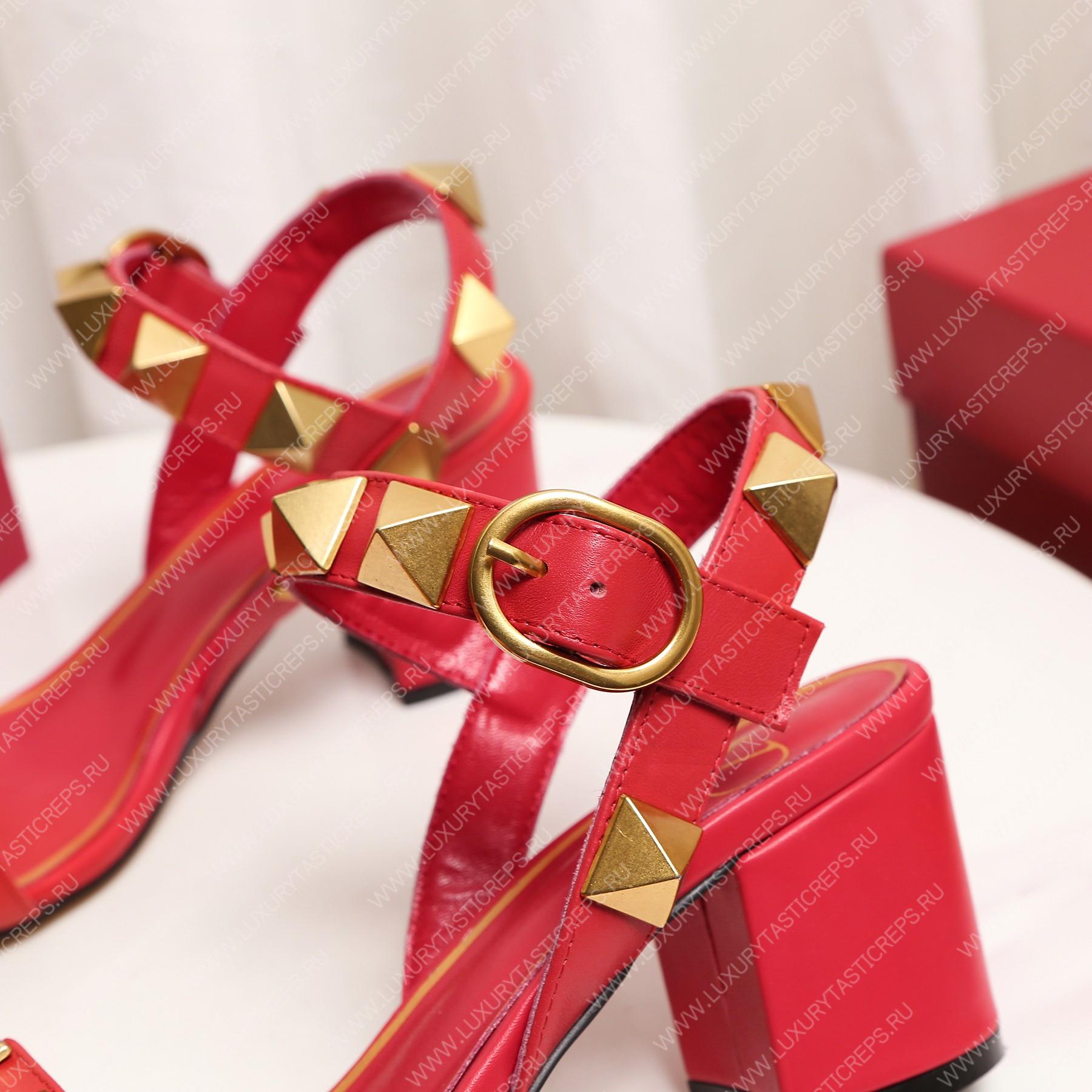 VALENTINO ROMAN STUD SANDAL ROSSO VALENTINO WW2S0CR2ZWM