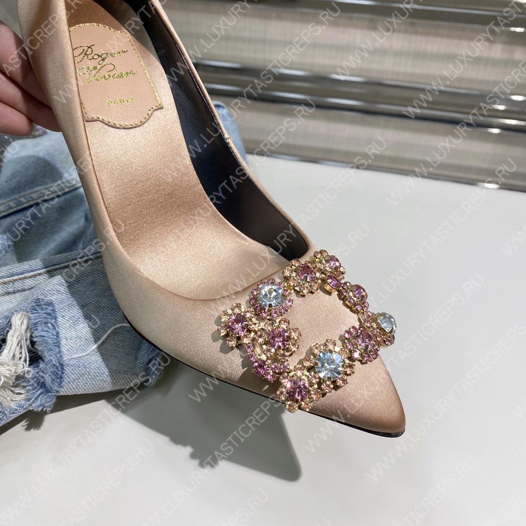 ROGER VIVER FLOWER STRASS BUCKLE PUMPS IN STAIN SHINY NUDE RVW4141