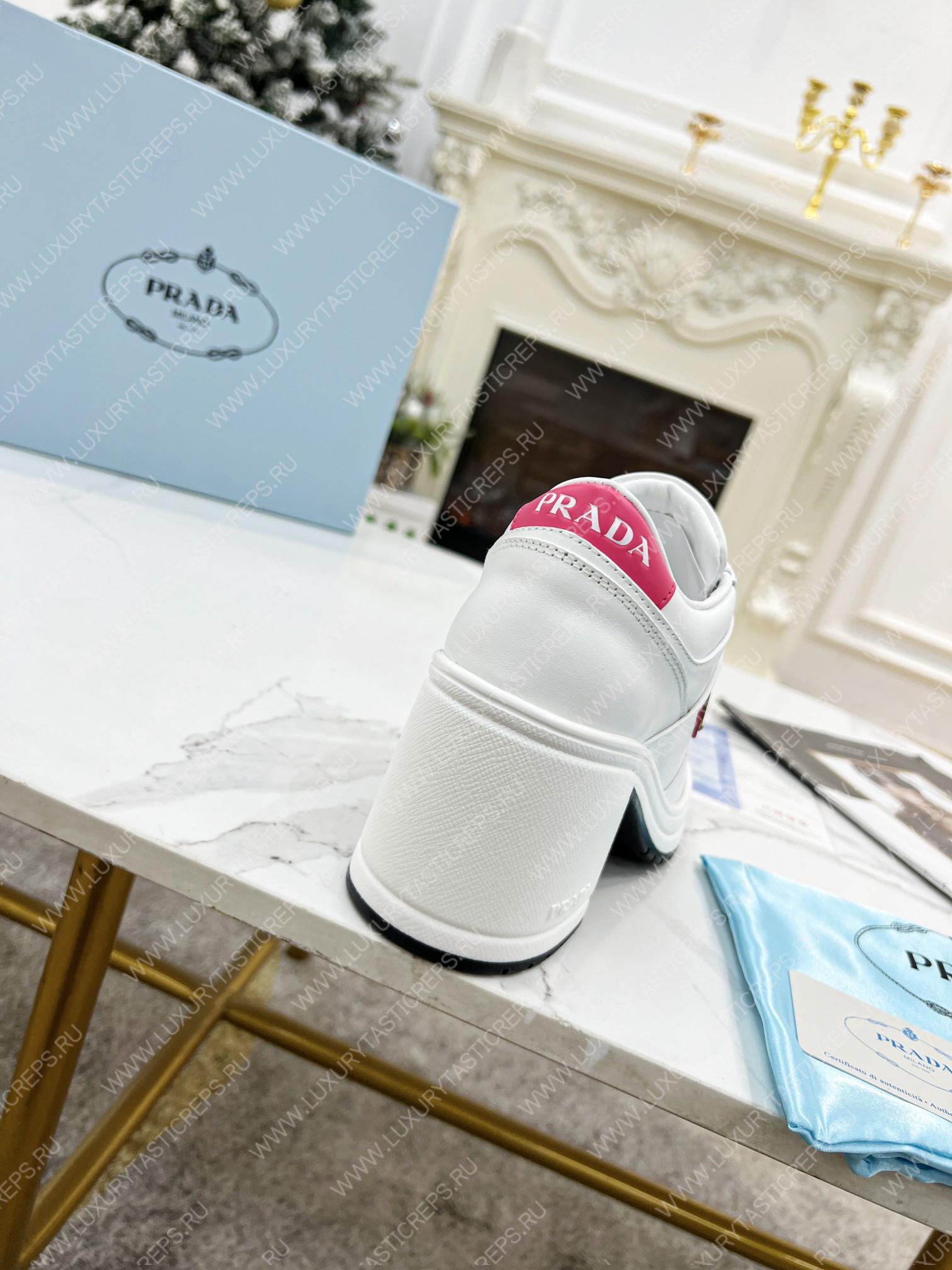 Pra*a downtown high-heeled leather sneakers white/pink 1e792m