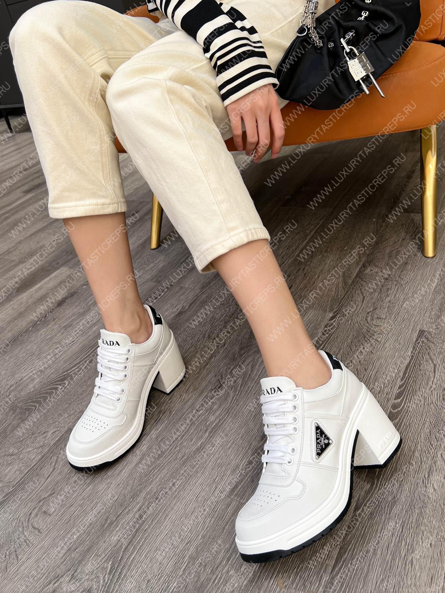 Pra*a downtown high heeled sneakers white 1e792m