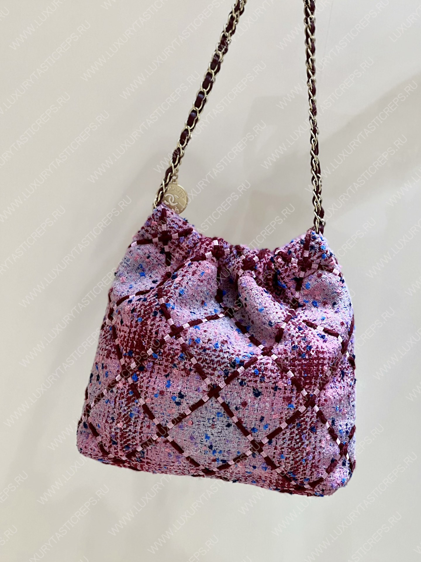 Ch*el 22 handbag pink, burgundy & multicolor as3260