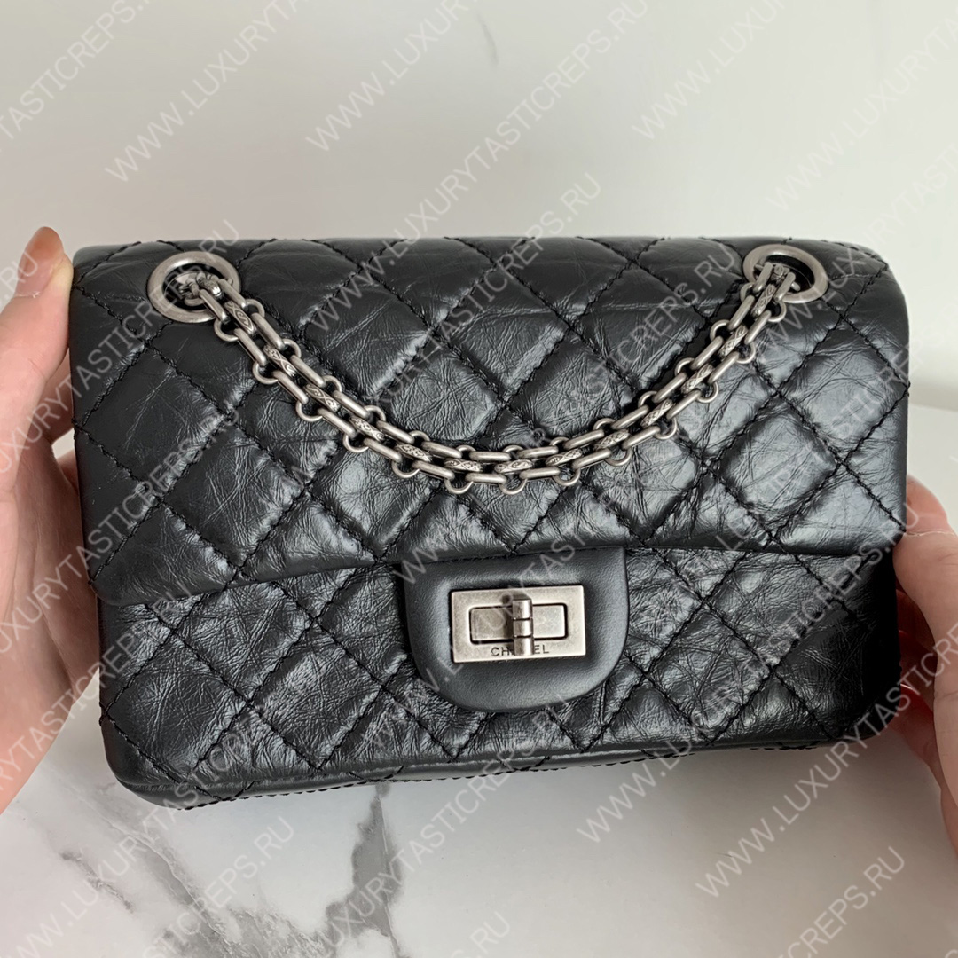 Ch*el 2.55 mini reissue bag black a37585
