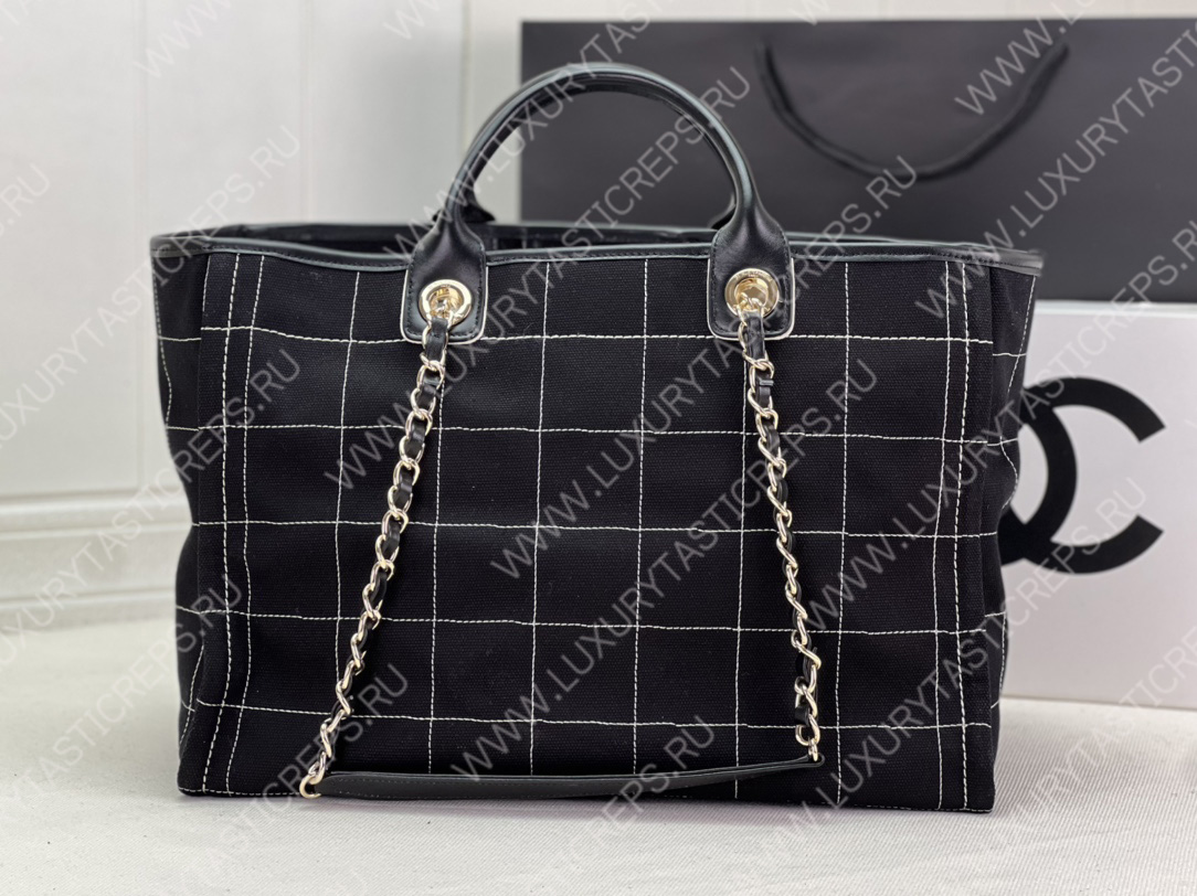 Ch*el maxi shopping bag black & white a93786