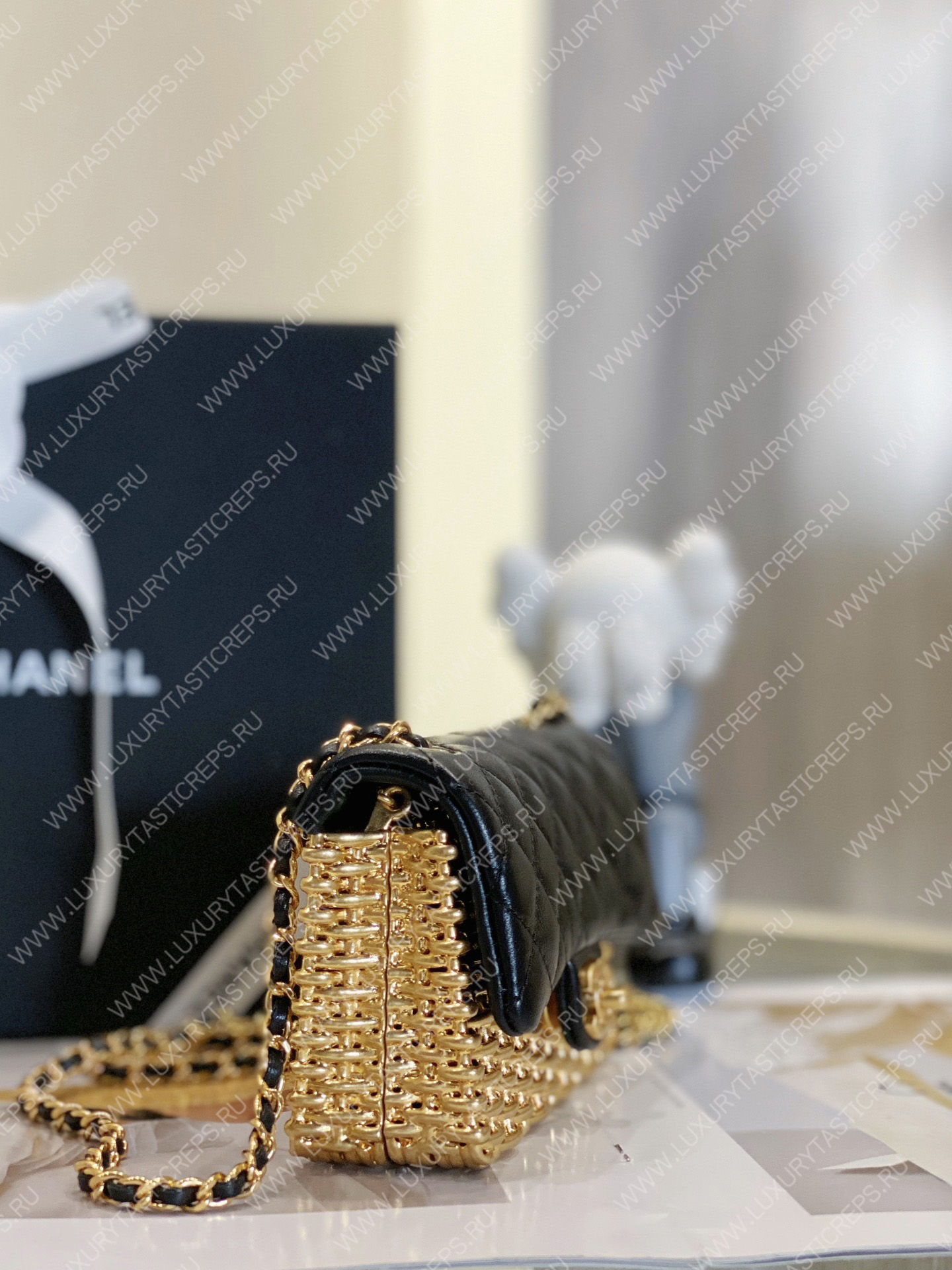 Ch*el small evening bag black & gold as3713