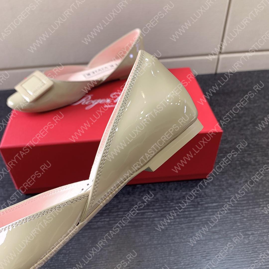 ROGER VIVIER BUCKLE BALLERINAS TAN RVW6683