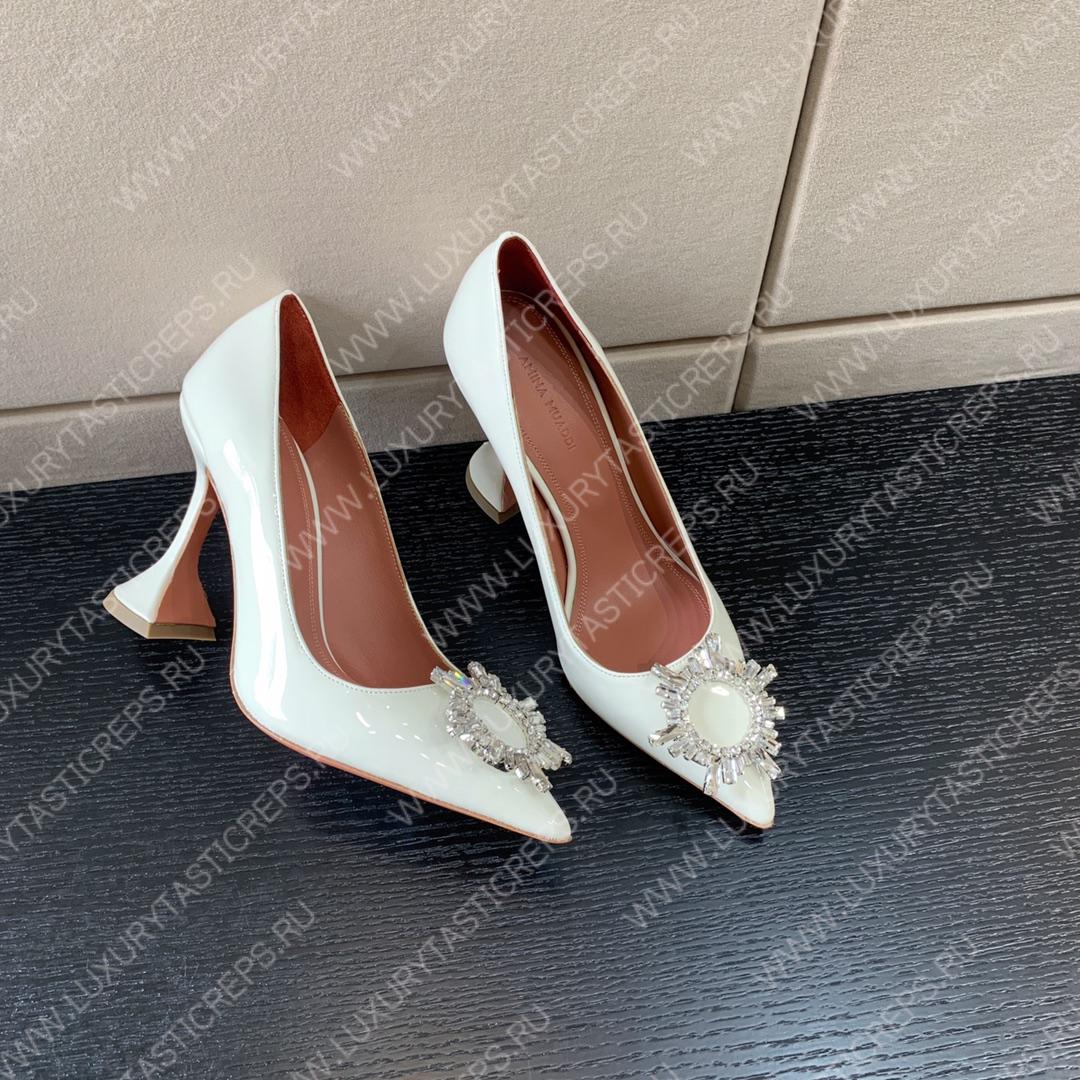 AMINA MUADDI BEGUM PATENT LEATHER PUMPS WHITE AM8001