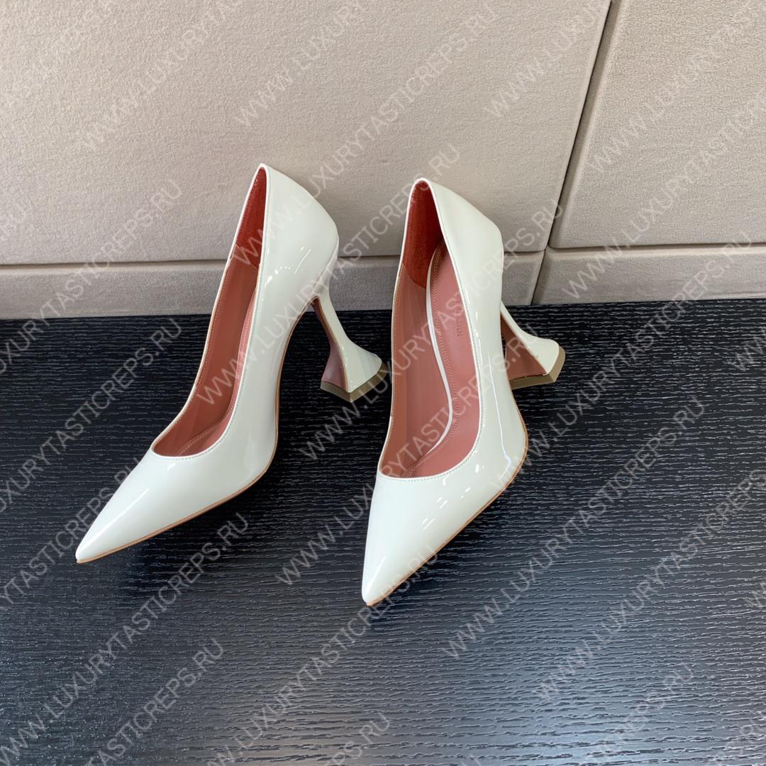 AMINA MUADDI BEGUM PATENT LEATHER PUMPS WHITE AM8001