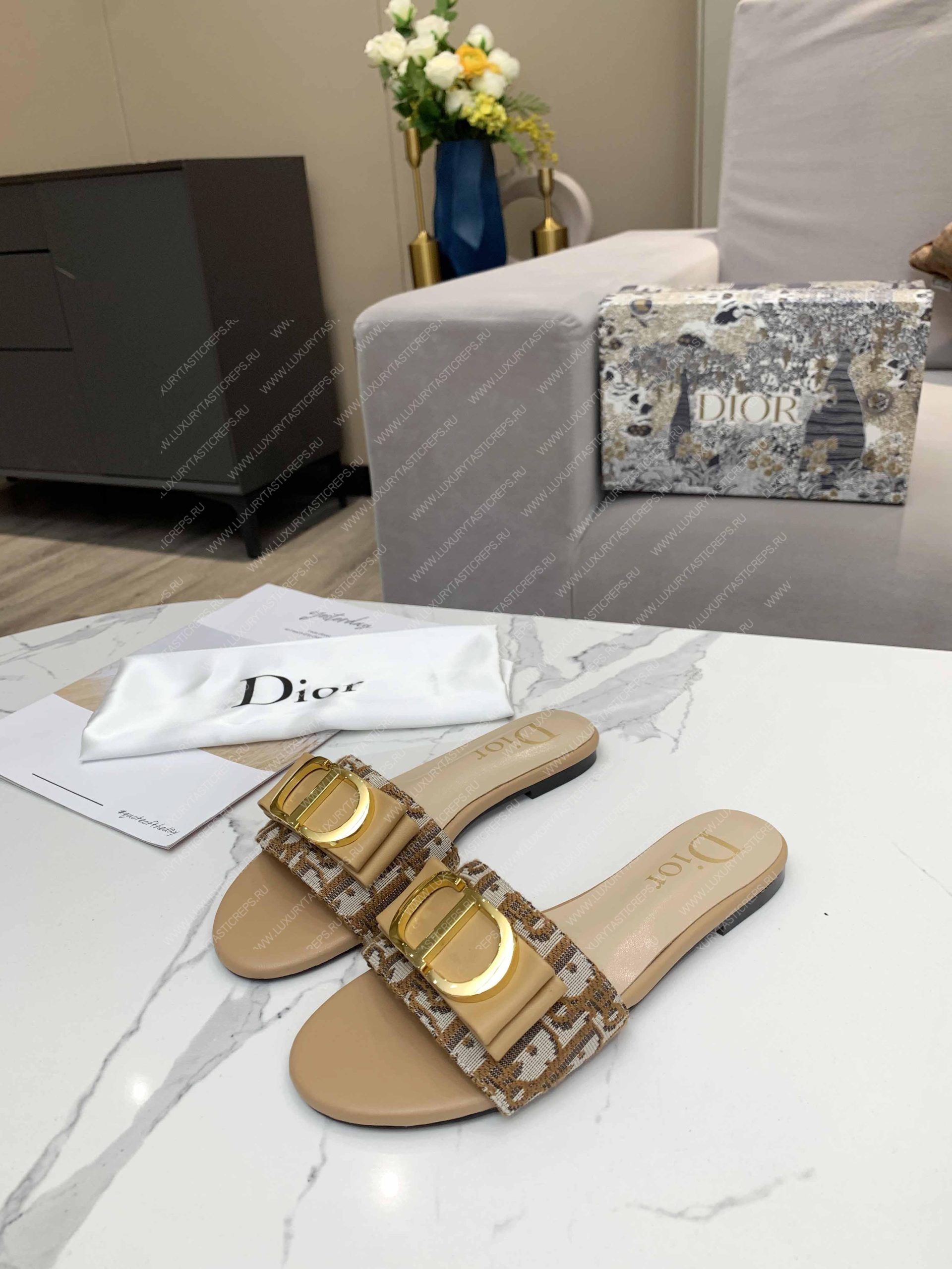 D*or slide brown & beige kcq266vea