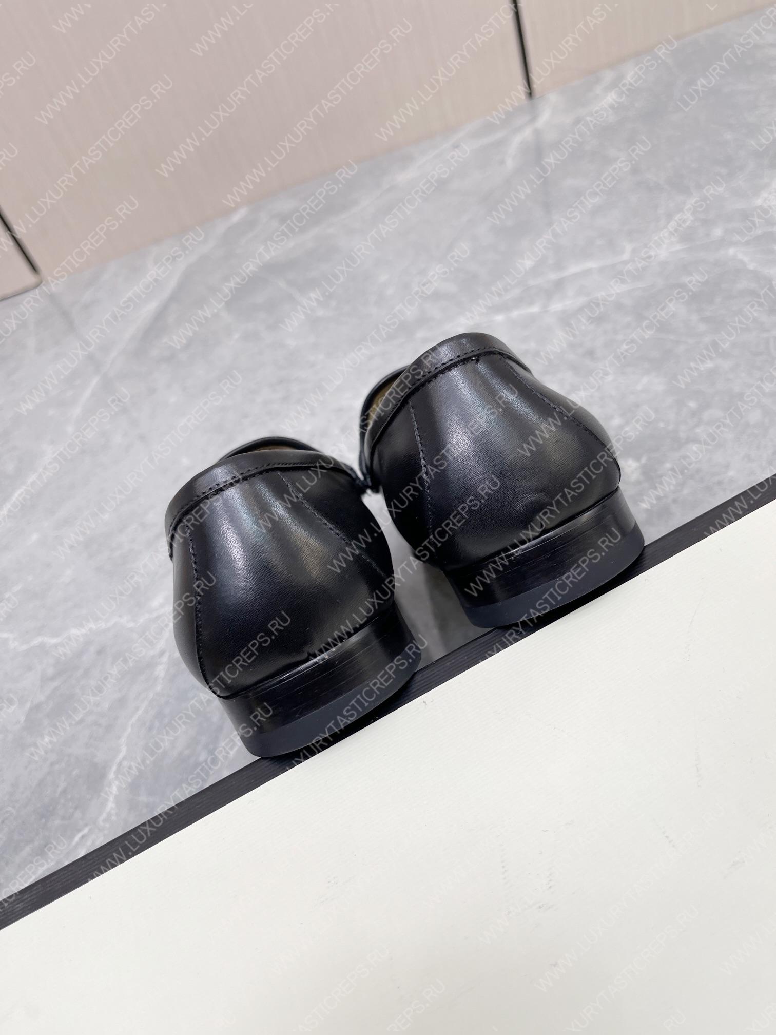 G*u*i 1953 horsebit loafer black 307929