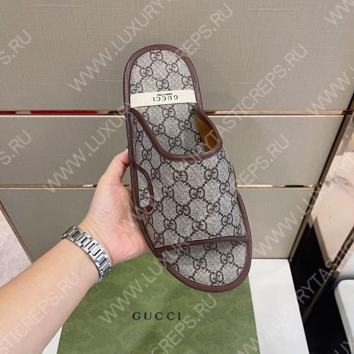 G*u*i slippers