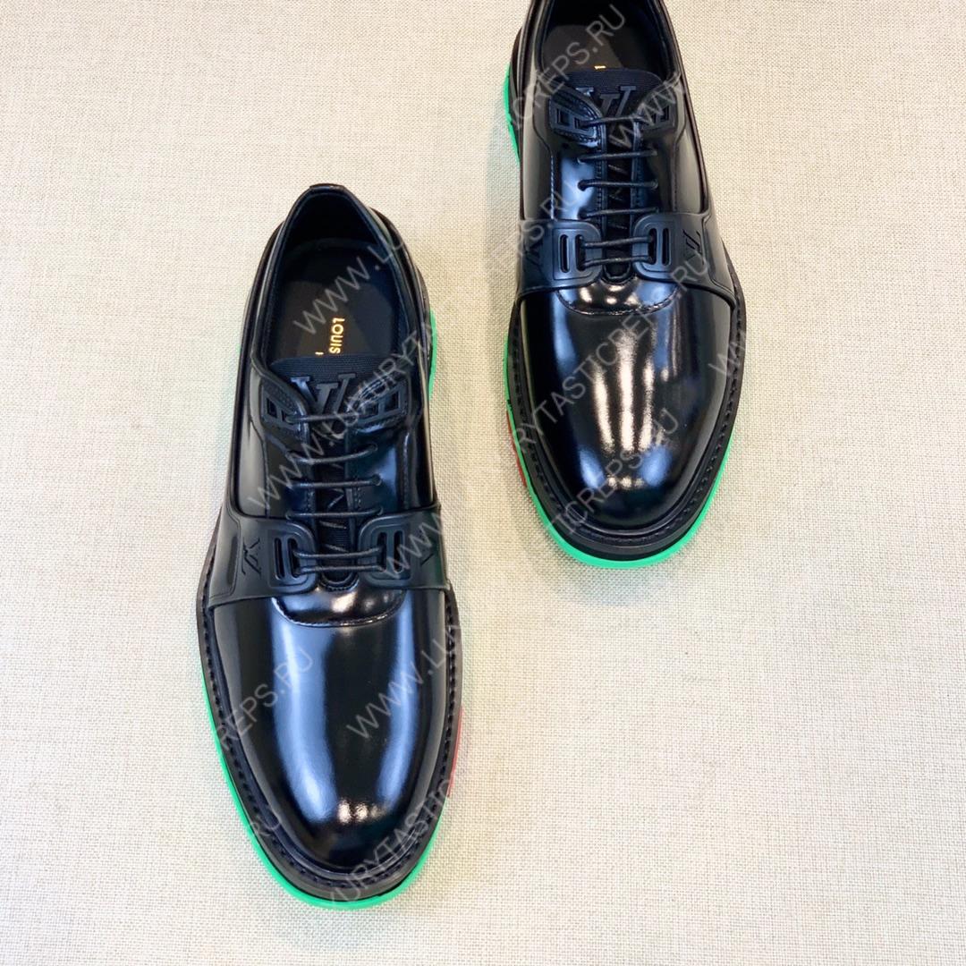 l**is V*t*n sneakers black 1abn90