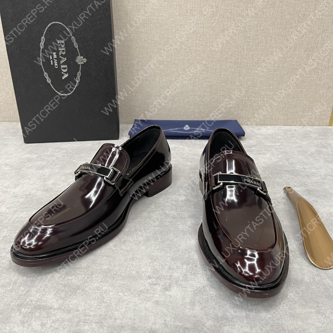 Pra*a loafers burgundy 2db180