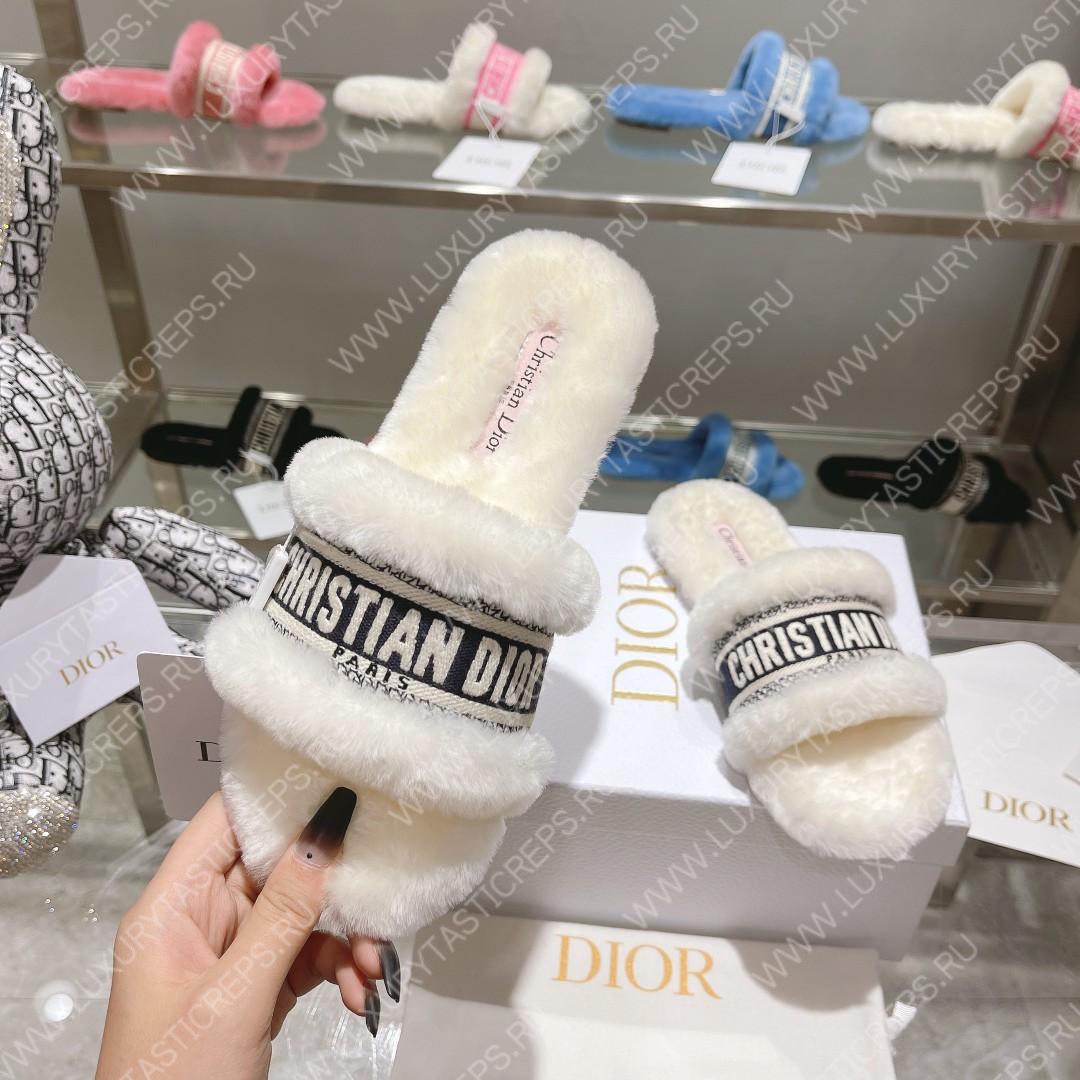 ch**an D*or dway slide white and black kcq551esk