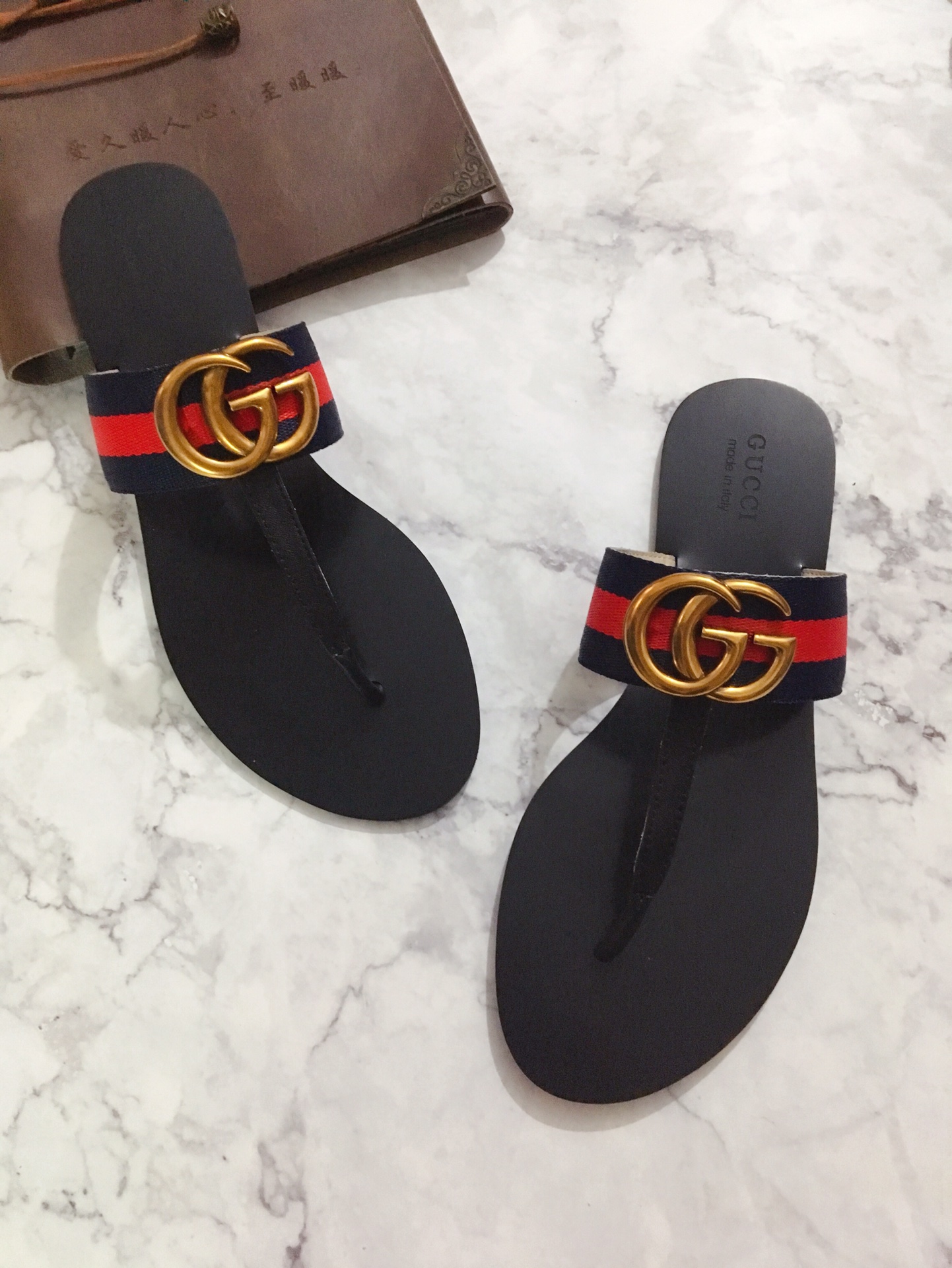 G*u*i marmont leather sandal red and blue ‎612138