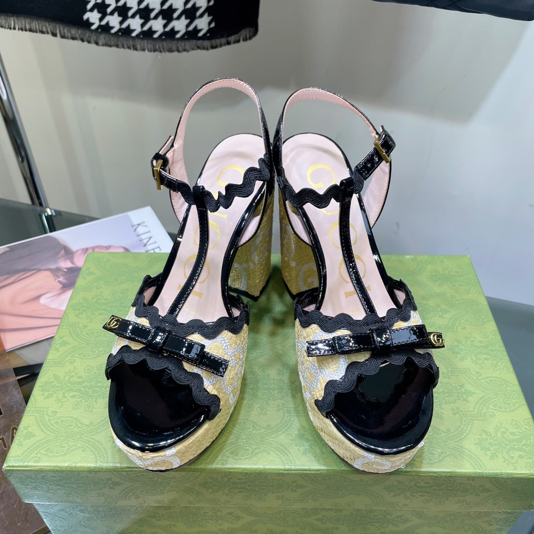 G*u*i sup*e platform sandals black 730022