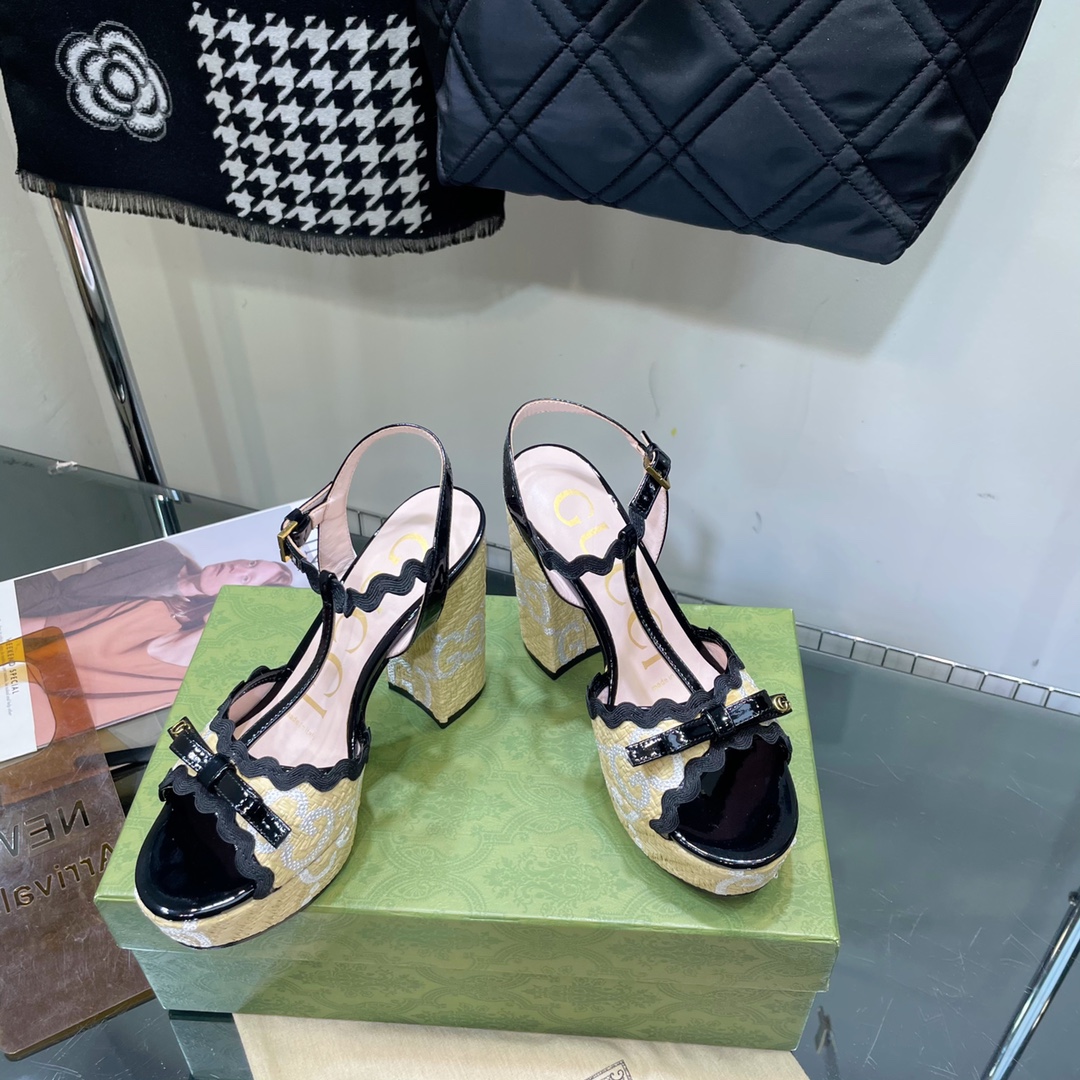 G*u*i sup*e platform sandals black 730022