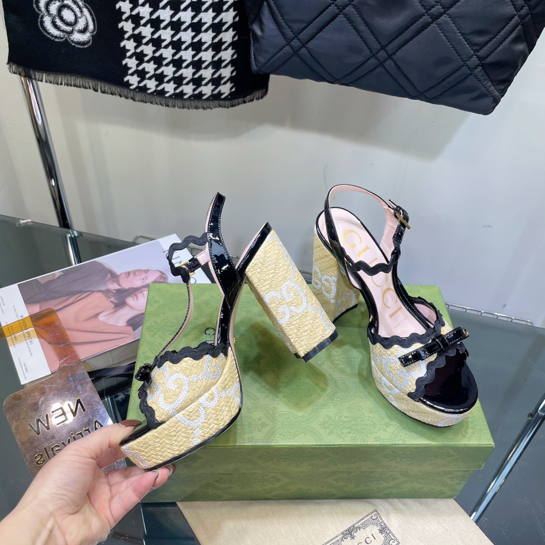 G*u*i sup*e platform sandals black 730022