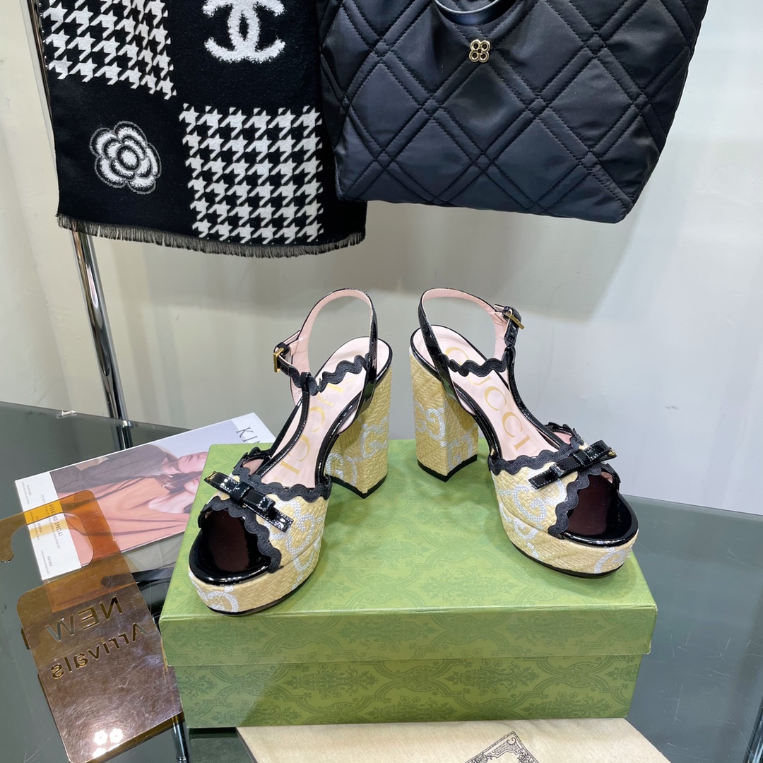 G*u*i sup*e platform sandals black 730022