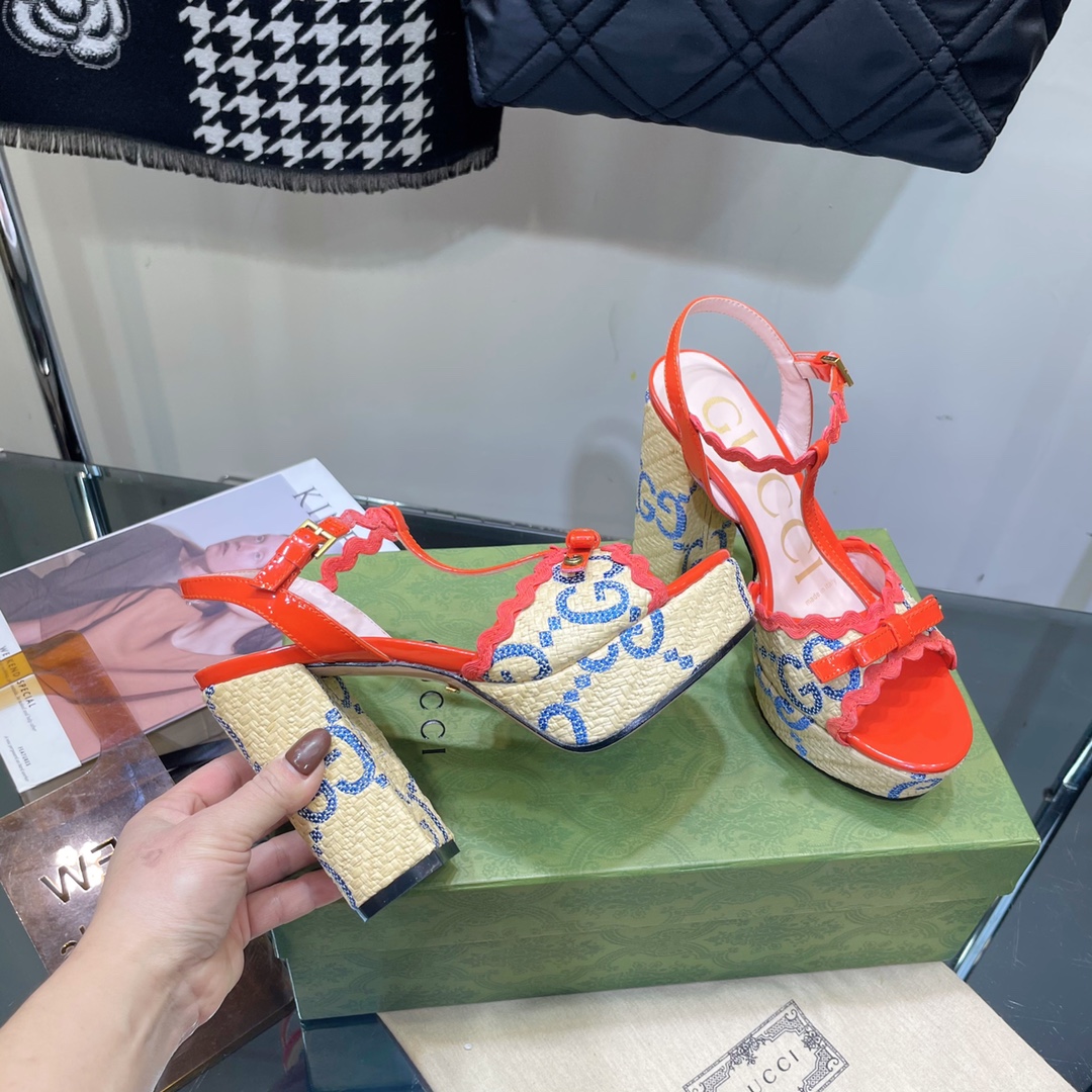 G*u*i sup*e platform sandals red 730022