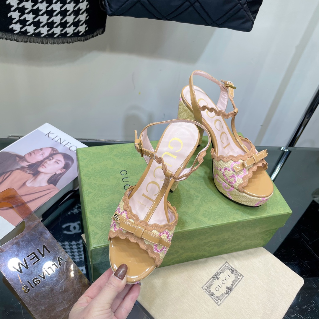 G*u*i sup*e platform sandals multicolour 730022