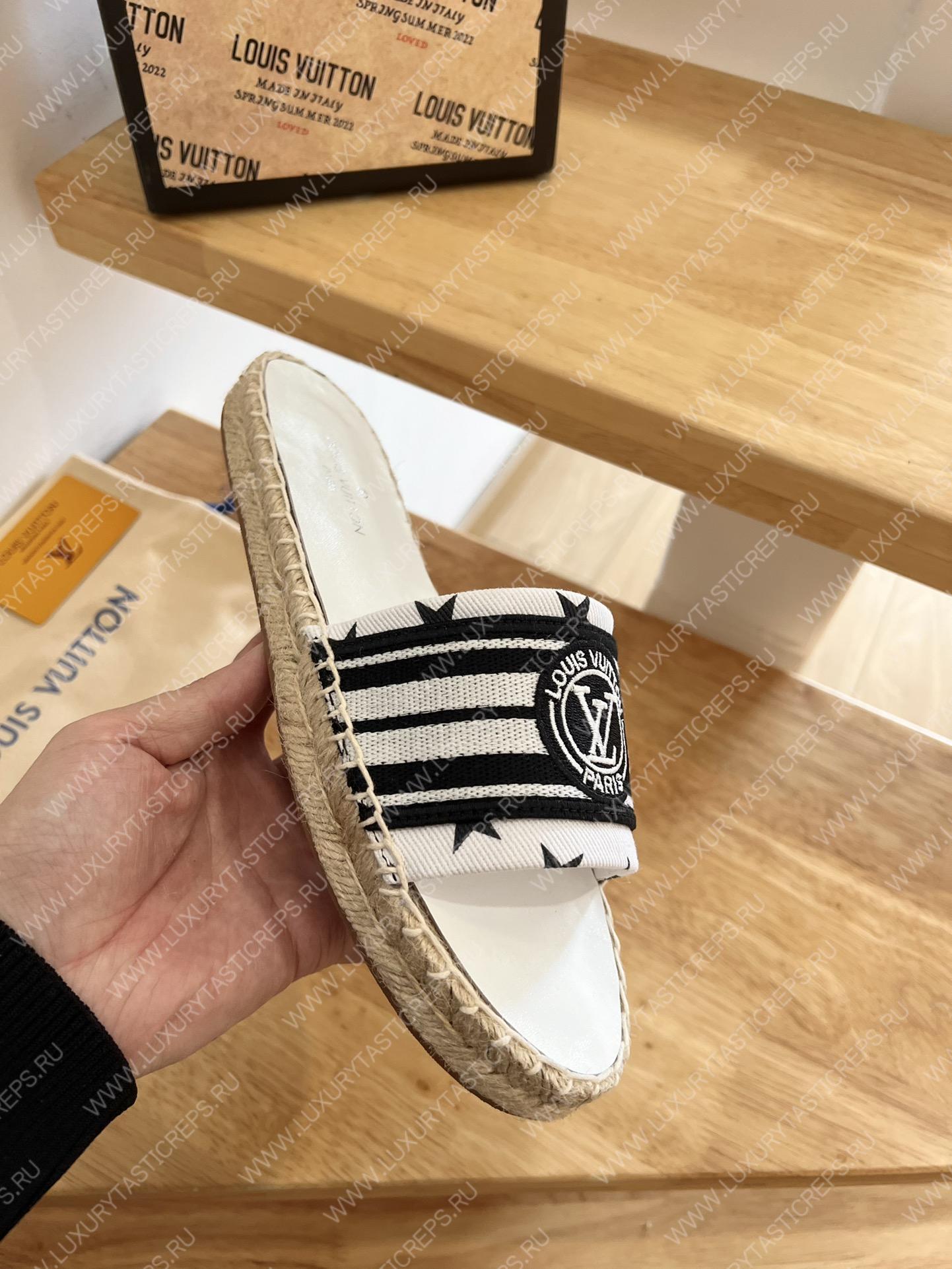 l**is V*t*n magnetic flat mule white and black 1aad6c