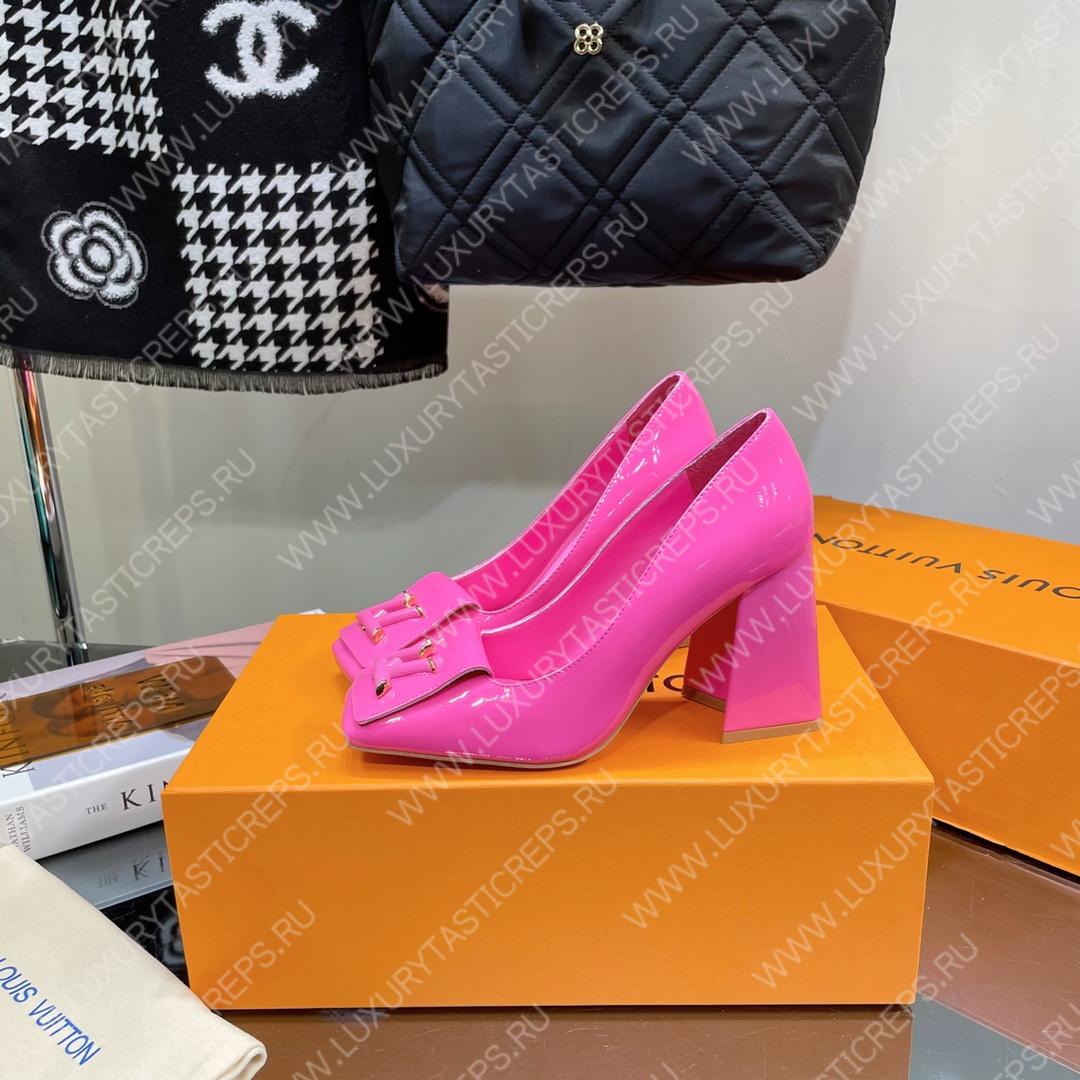 l**is V*t*n shake pumps pink 1ab0sk
