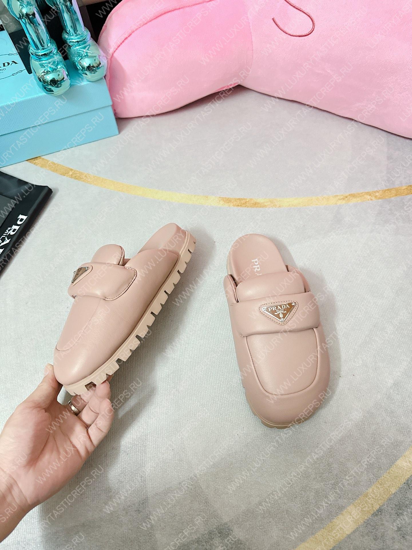 Pra*a soft padded sabots light pink 1d109n
